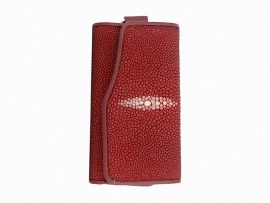 Стильная ключница из кожи ската