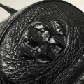 Небольшой черный рюкзачек из натуральной кожи крокодила