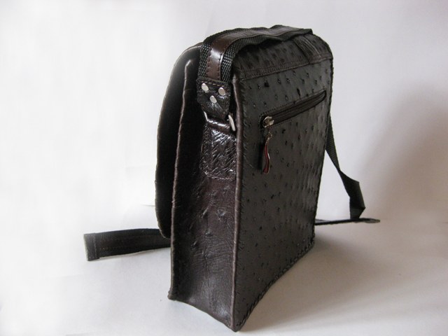 Мужская сумка планшет из страусовой кожи заказать